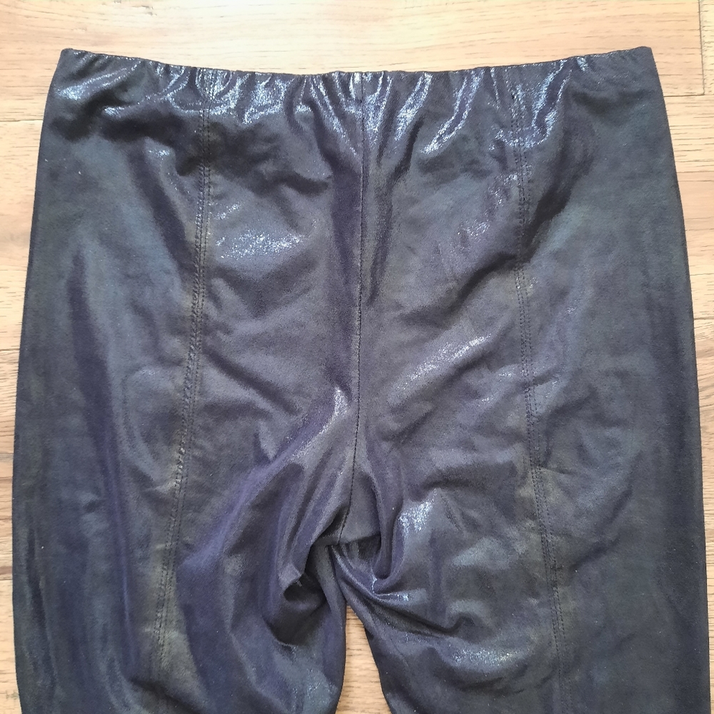 Hue Glossy Shiny Leggings - Picture 10 of 13